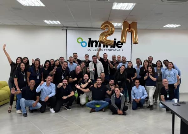Equipe Infinie Soluções Renováveis